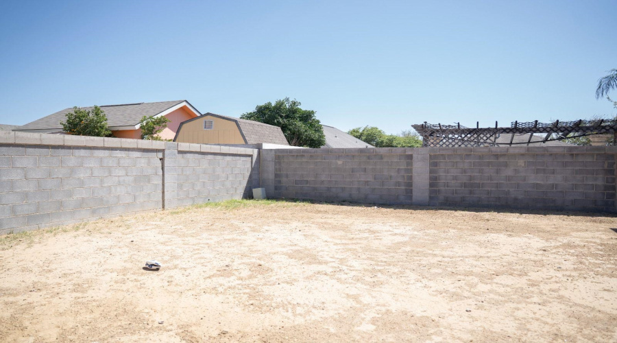 3617 Nubes Dr, Laredo, Texas 78046, 3 Bedrooms Bedrooms, 5 Rooms Rooms,2 BathroomsBathrooms,Residential,For Sale,3617 Nubes Dr,20261374