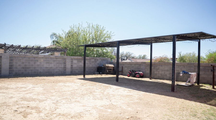 3617 Nubes Dr, Laredo, Texas 78046, 3 Bedrooms Bedrooms, 5 Rooms Rooms,2 BathroomsBathrooms,Residential,For Sale,3617 Nubes Dr,20261374