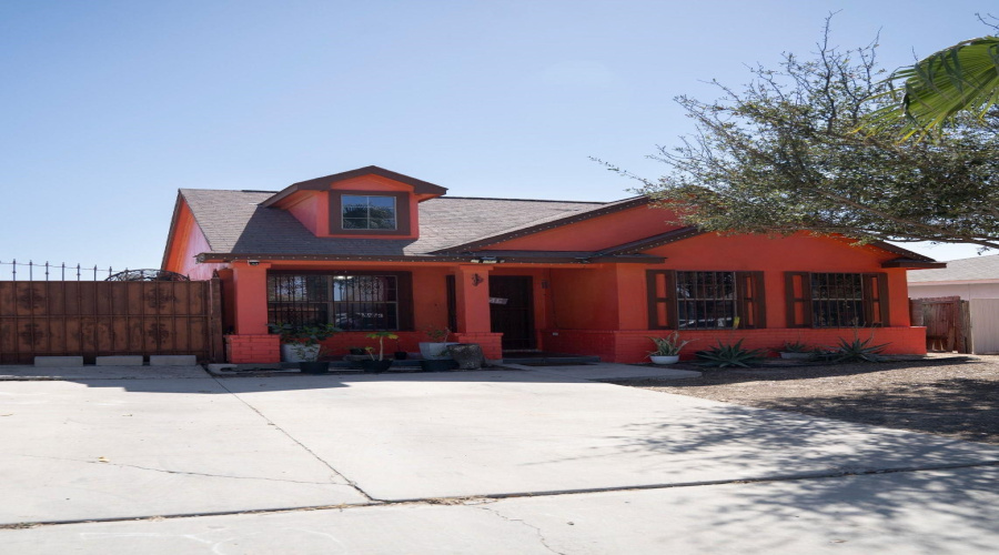 3617 Nubes Dr, Laredo, Texas 78046, 3 Bedrooms Bedrooms, 5 Rooms Rooms,2 BathroomsBathrooms,Residential,For Sale,3617 Nubes Dr,20261374