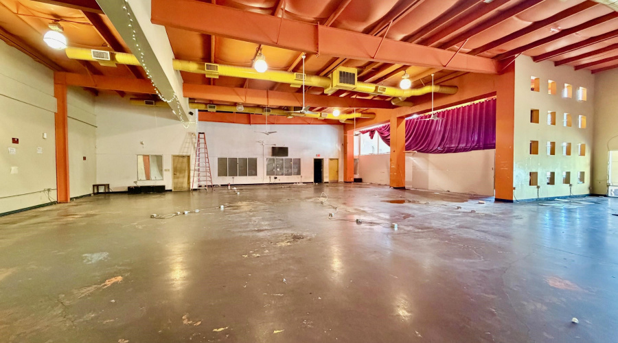 2322 Jacaman Rd, Laredo, Texas 78041, 1 Room Rooms,4 BathroomsBathrooms,Commercial retail/office,For Rent,2322 Jacaman Rd,20261384