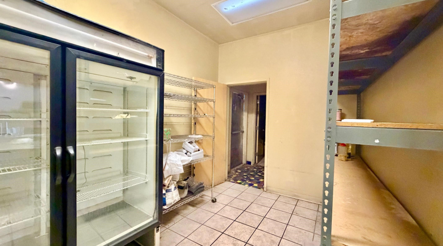 2322 Jacaman Rd, Laredo, Texas 78041, 1 Room Rooms,4 BathroomsBathrooms,Commercial retail/office,For Rent,2322 Jacaman Rd,20261384