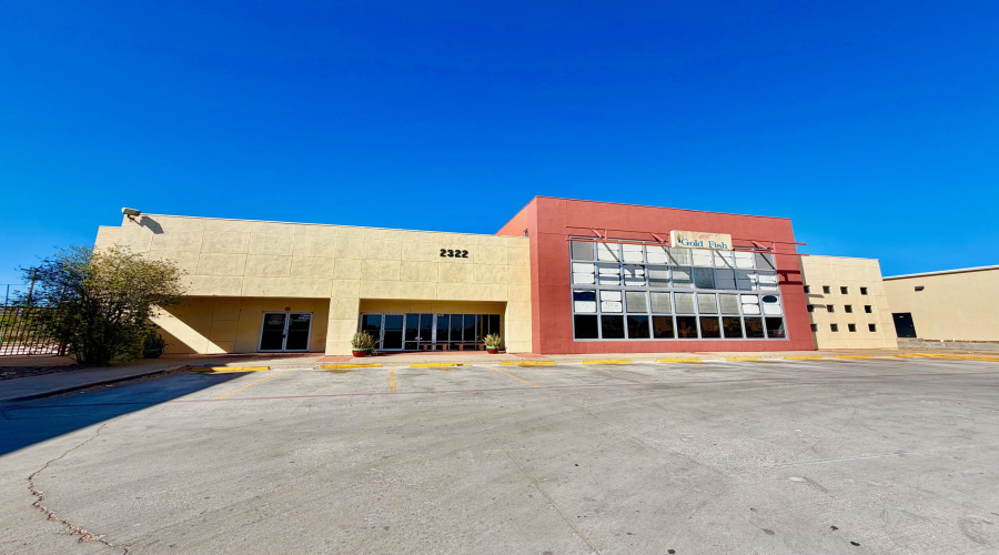 2322 Jacaman Rd, Laredo, Texas 78041, 1 Room Rooms,4 BathroomsBathrooms,Commercial retail/office,For Rent,2322 Jacaman Rd,20261384
