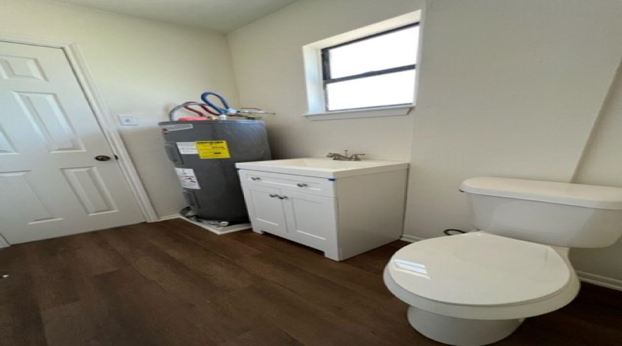 3114 Rosario St, LAREDO, Texas 78043, ,Multi-family,For Sale,3114 Rosario St,20261387