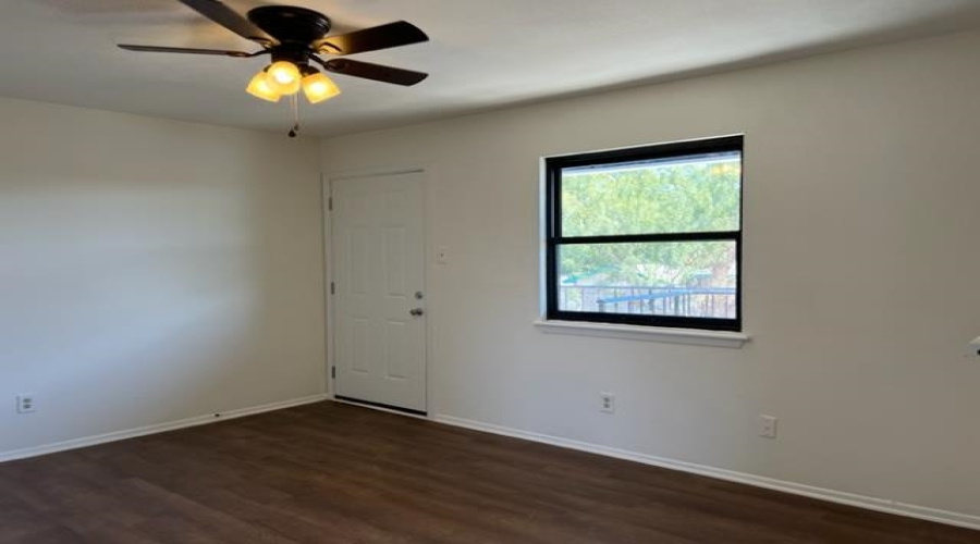 3114 Rosario St, LAREDO, Texas 78043, ,Multi-family,For Sale,3114 Rosario St,20261387