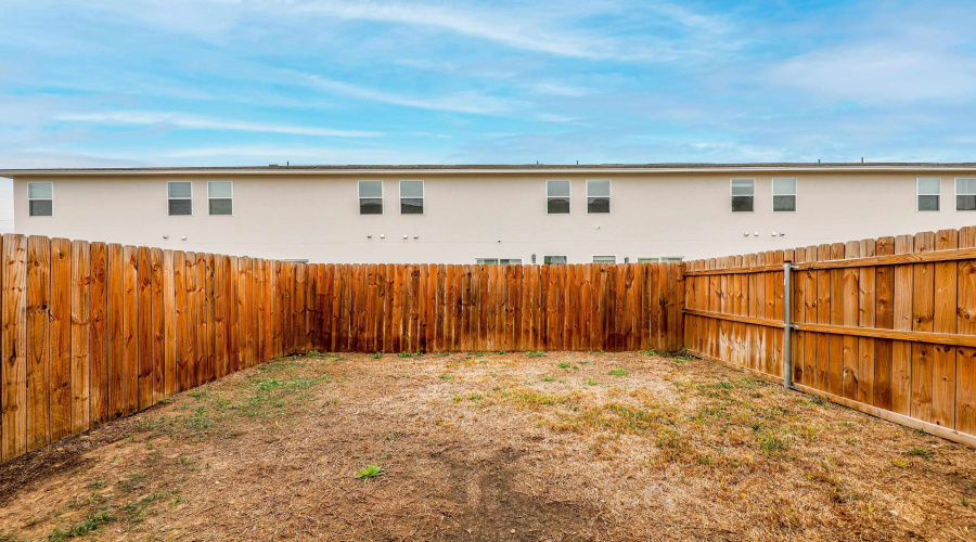 9921 Borna, LAREDO, Texas 78045, 3 Bedrooms Bedrooms, 7 Rooms Rooms,2 BathroomsBathrooms,Residential,For Rent,9921 Borna,20261378