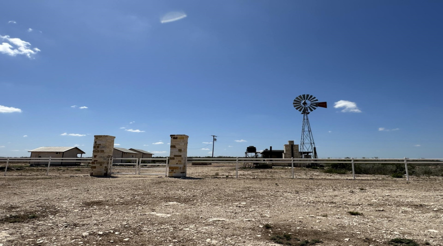 TR 16 Tx State Hwy 339, Freer, Texas 00000-0000, ,Land,For Sale,TR 16 Tx State Hwy 339,20261393