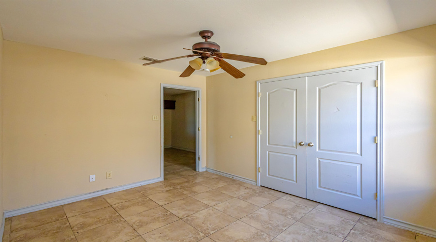 4416 Wild Flower Ave, Laredo, Texas 78045, 3 Bedrooms Bedrooms, 5 Rooms Rooms,2 BathroomsBathrooms,Residential,For Sale,4416 Wild Flower Ave,20261380