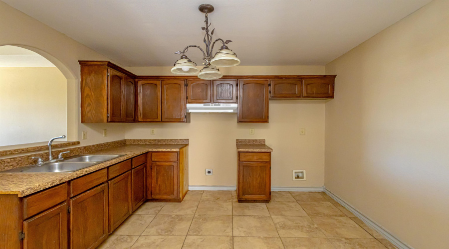 4416 Wild Flower Ave, Laredo, Texas 78045, 3 Bedrooms Bedrooms, 5 Rooms Rooms,2 BathroomsBathrooms,Residential,For Sale,4416 Wild Flower Ave,20261380