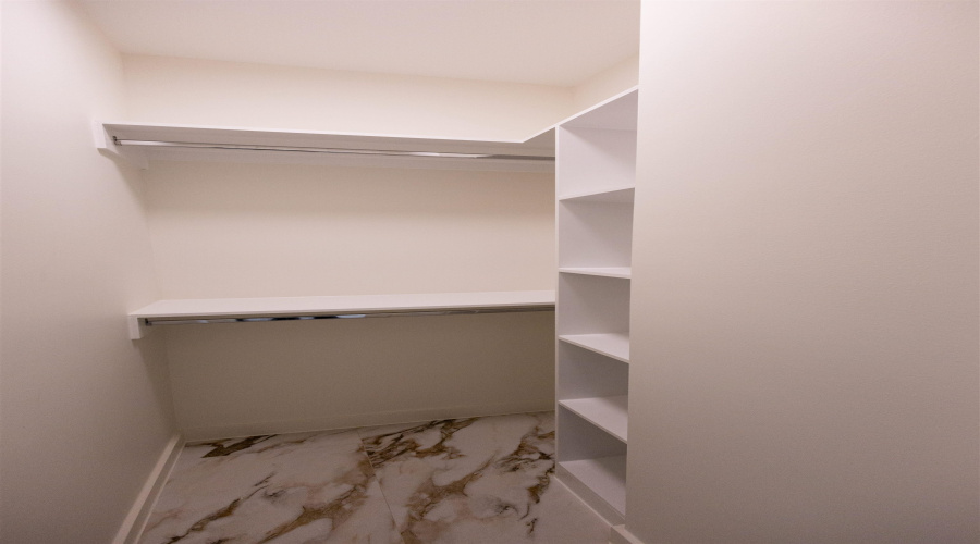 6929 Molinos Dr, Laredo, Texas 78046, 3 Bedrooms Bedrooms, 6 Rooms Rooms,2 BathroomsBathrooms,Residential,For Sale,6929 Molinos Dr,20261382