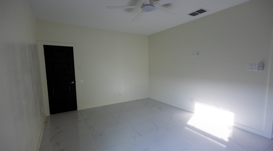 7009 Molinos Dr, Laredo, Texas 78046, 3 Bedrooms Bedrooms, 6 Rooms Rooms,2 BathroomsBathrooms,Residential,For Sale,7009 Molinos Dr,20261388