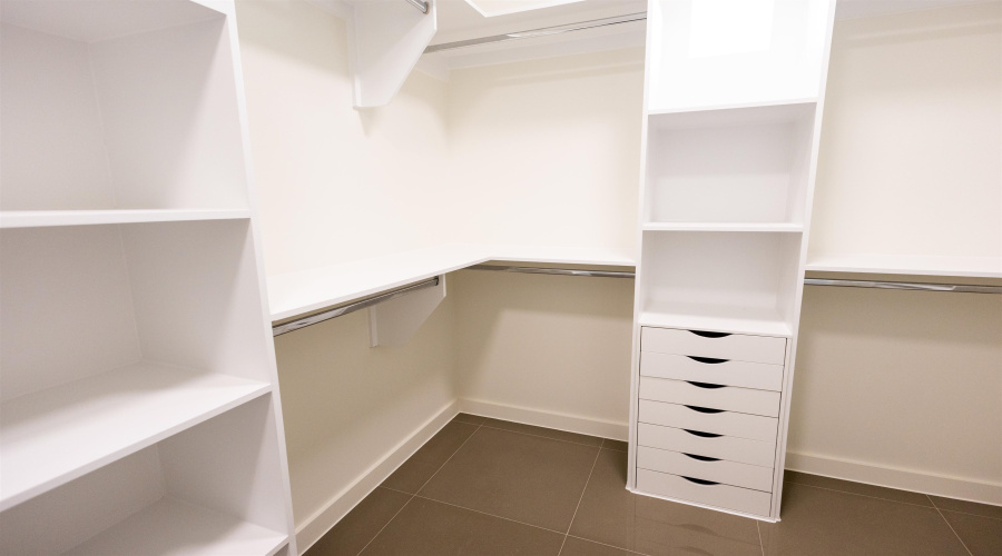 6931 Molinos Dr, Laredo, Texas 78046, 3 Bedrooms Bedrooms, 6 Rooms Rooms,2 BathroomsBathrooms,Residential,For Sale,6931 Molinos Dr,20261390