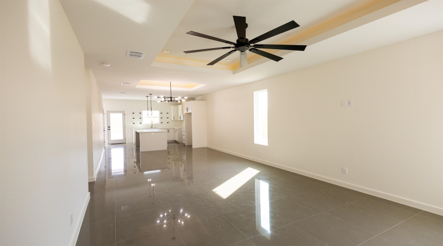 6931 Molinos Dr, Laredo, Texas 78046, 3 Bedrooms Bedrooms, 6 Rooms Rooms,2 BathroomsBathrooms,Residential,For Sale,6931 Molinos Dr,20261390