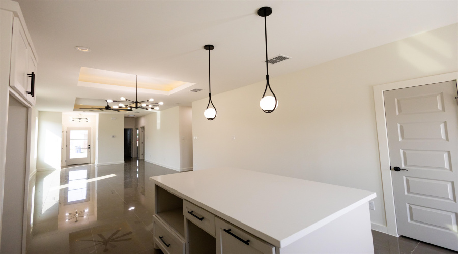 6931 Molinos Dr, Laredo, Texas 78046, 3 Bedrooms Bedrooms, 6 Rooms Rooms,2 BathroomsBathrooms,Residential,For Sale,6931 Molinos Dr,20261390