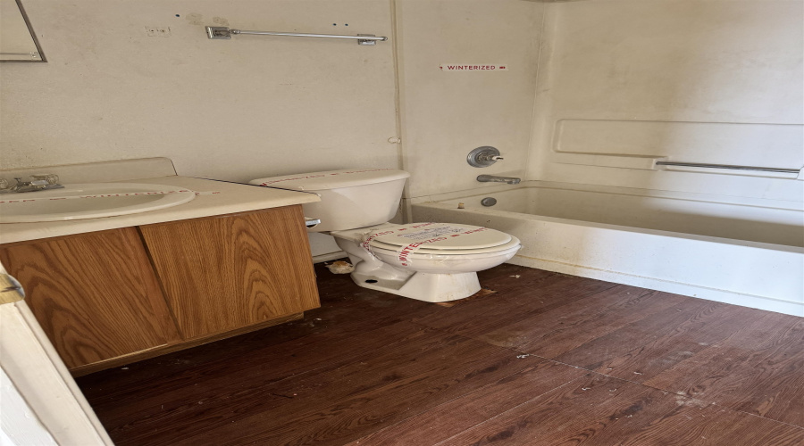 3104 St Isaac Lp, Laredo, Texas 78046, 3 Bedrooms Bedrooms, 5 Rooms Rooms,2 BathroomsBathrooms,Residential,For Sale,3104 St Isaac Lp,20261394