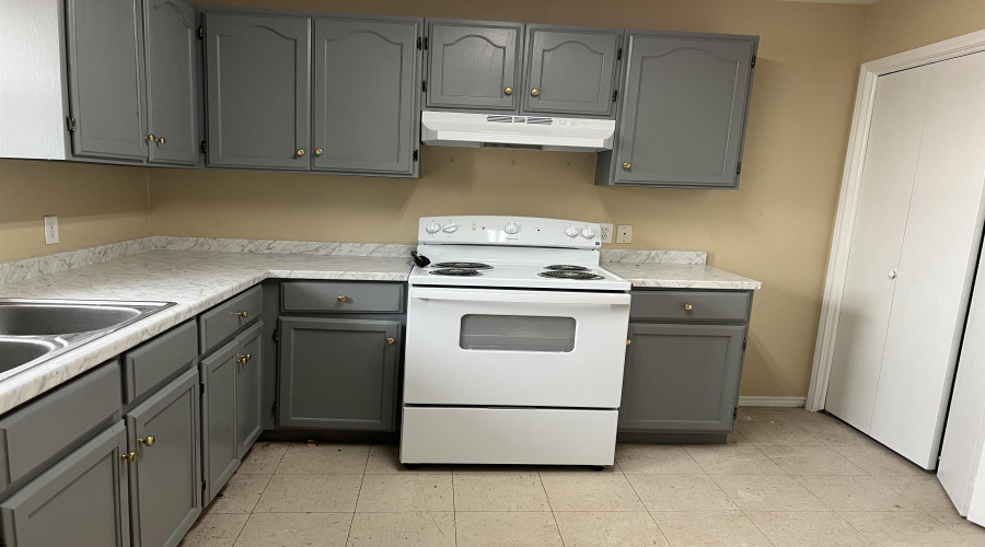 3119 Galveston St, Laredo, Texas 78043, 2 Bedrooms Bedrooms, 4 Rooms Rooms,1 BathroomBathrooms,Residential,For Rent,3119 Galveston St,20261395