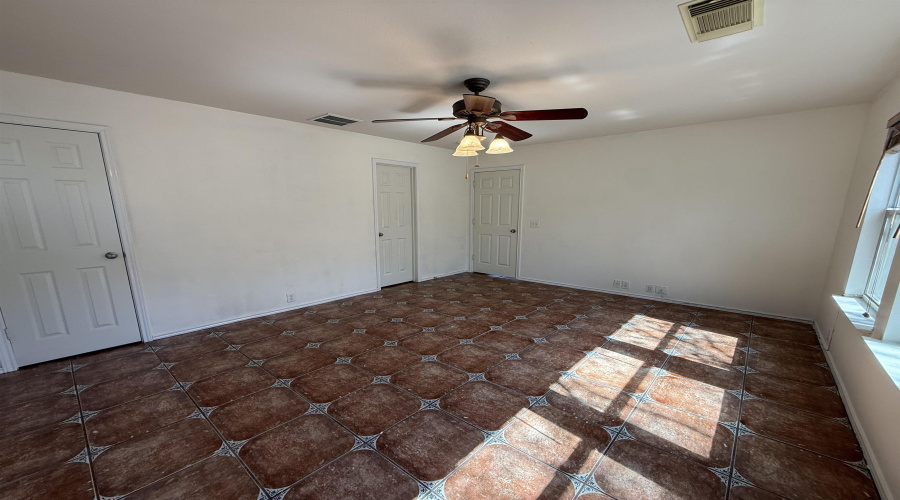 4030 Alpine Aster, San Antonio, Texas 78259, 3 Bedrooms Bedrooms, 7 Rooms Rooms,2 BathroomsBathrooms,Residential,For Sale,4030 Alpine Aster,20261400