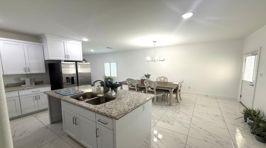 1406 Eagles LN, Laredo, Texas 78045, 3 Bedrooms Bedrooms, 8 Rooms Rooms,2 BathroomsBathrooms,Residential,For Sale,1406 Eagles LN,20261401