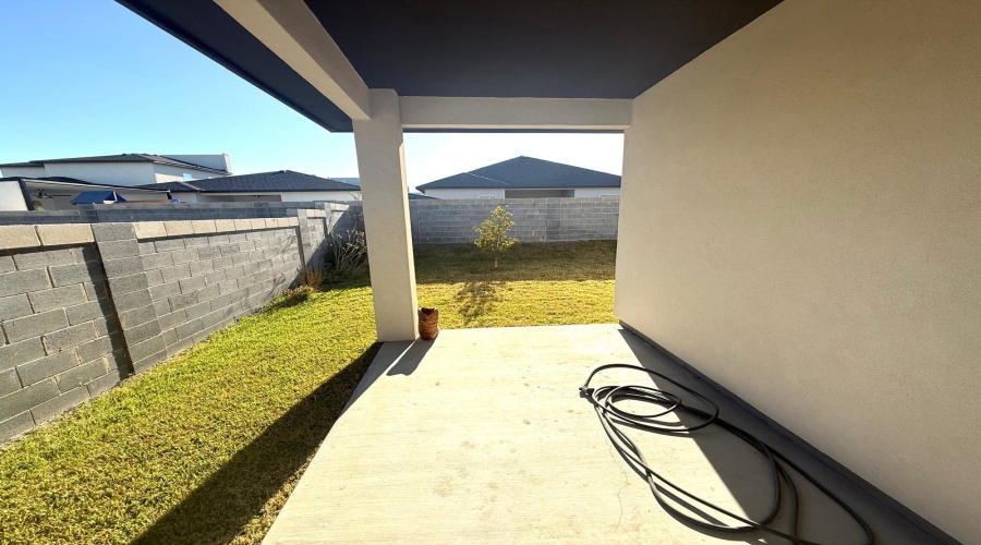 1406 Eagles LN, Laredo, Texas 78045, 3 Bedrooms Bedrooms, 8 Rooms Rooms,2 BathroomsBathrooms,Residential,For Sale,1406 Eagles LN,20261401