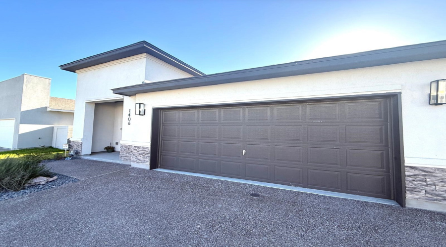 1406 Eagles LN, Laredo, Texas 78045, 3 Bedrooms Bedrooms, 8 Rooms Rooms,2 BathroomsBathrooms,Residential,For Sale,1406 Eagles LN,20261401