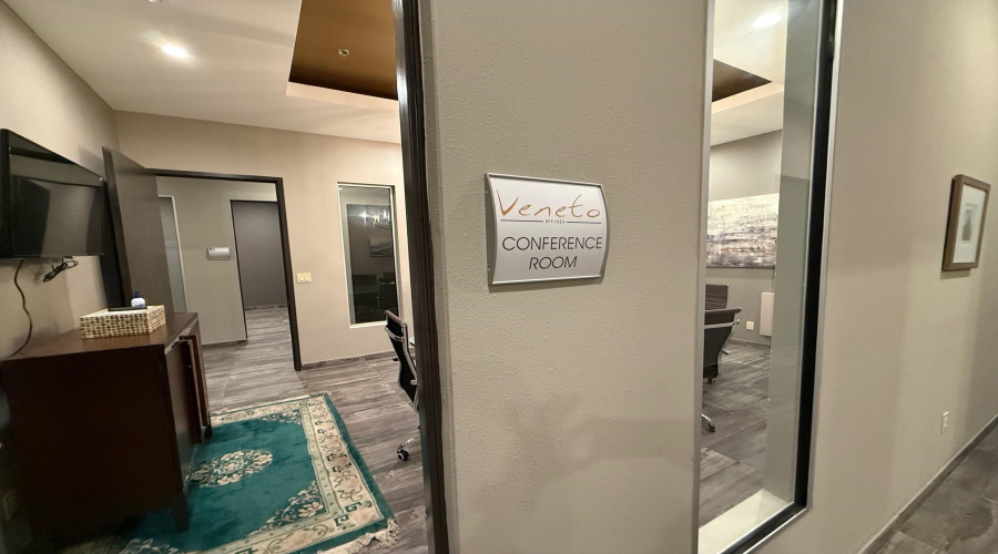 6999 McPherson Rd, Laredo, Texas 78041-6450, 1 Room Rooms,2 BathroomsBathrooms,Commercial retail/office,For Rent,6999 McPherson Rd,20261408