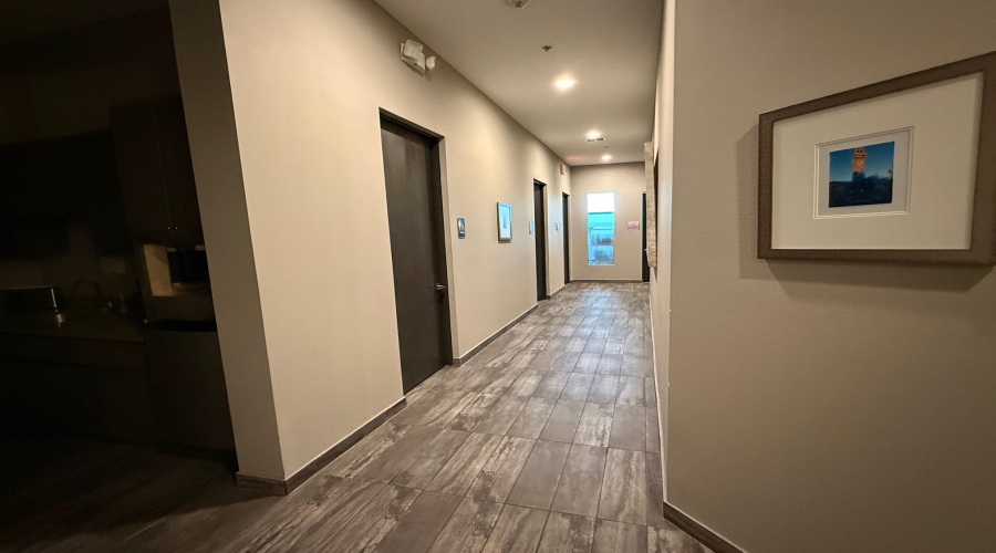 6999 McPherson Rd, Laredo, Texas 78041-6450, 1 Room Rooms,2 BathroomsBathrooms,Commercial retail/office,For Rent,6999 McPherson Rd,20261408