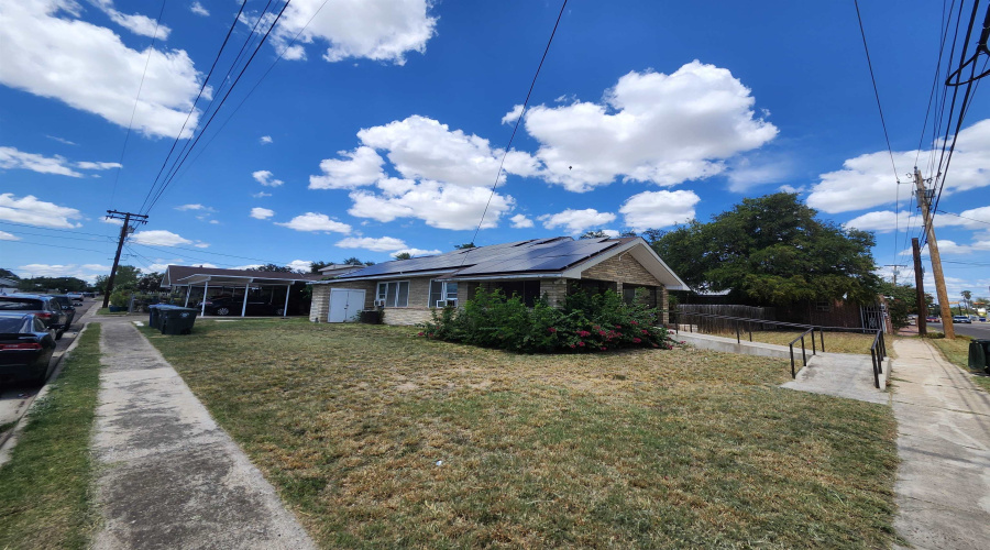 1402 Corpus Christi St, Laredo, Texas 78040, ,Multi-family,For Sale,1402 Corpus Christi St,20261415