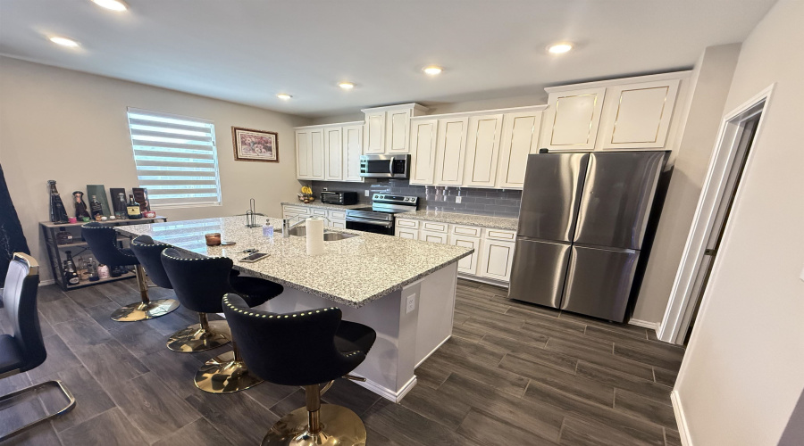 11405 Quintana Dr, Laredo, Texas 78045, 3 Bedrooms Bedrooms, 5 Rooms Rooms,2 BathroomsBathrooms,Residential,For Sale,11405 Quintana Dr,20261405