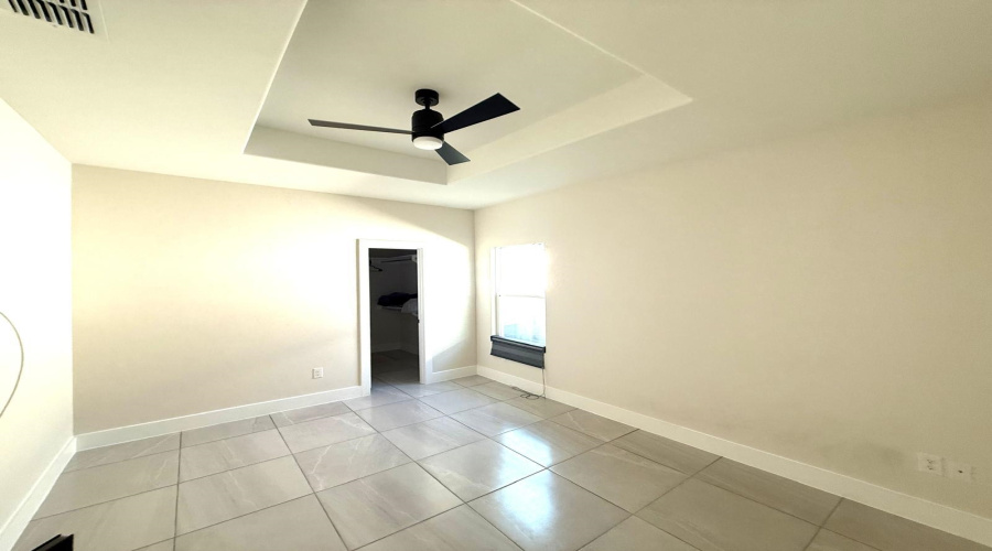 3823 Sun Valley Dr., Laredo, Texas 78045, 4 Bedrooms Bedrooms, 8 Rooms Rooms,2 BathroomsBathrooms,Residential,For Sale,3823 Sun Valley Dr.,20261407