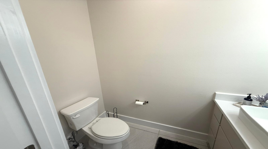 3823 Sun Valley Dr., Laredo, Texas 78045, 4 Bedrooms Bedrooms, 8 Rooms Rooms,2 BathroomsBathrooms,Residential,For Sale,3823 Sun Valley Dr.,20261407