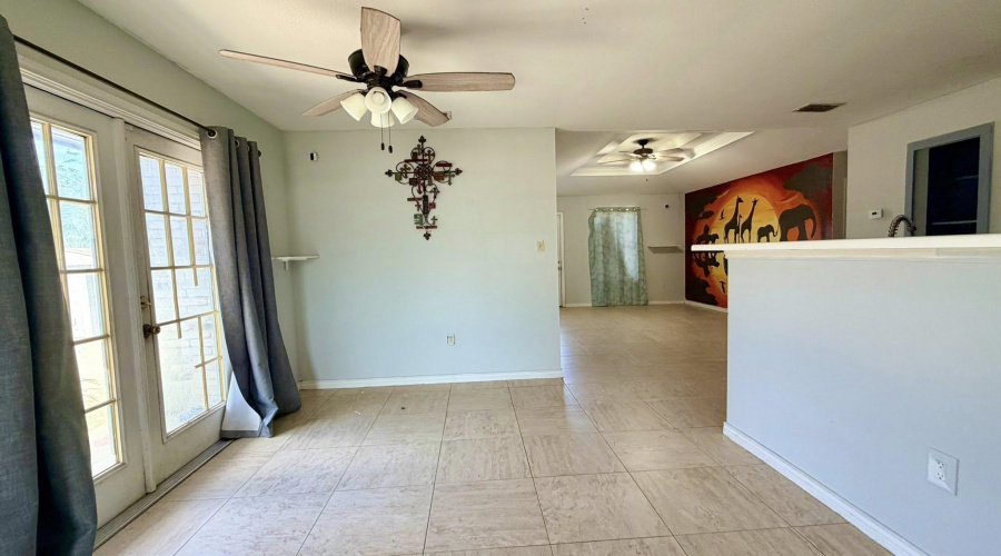 806 Cupid Ln, Laredo, Texas 78045, 3 Bedrooms Bedrooms, 6 Rooms Rooms,2 BathroomsBathrooms,Residential,For Sale,806 Cupid Ln,20261410