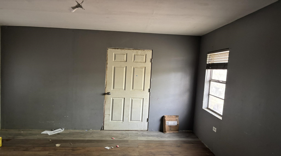 415 Iturbide St, Laredo, Texas 78043-5026, 4 Bedrooms Bedrooms, 4 Rooms Rooms,1 BathroomBathrooms,Residential,For Sale,415 Iturbide St,20261412