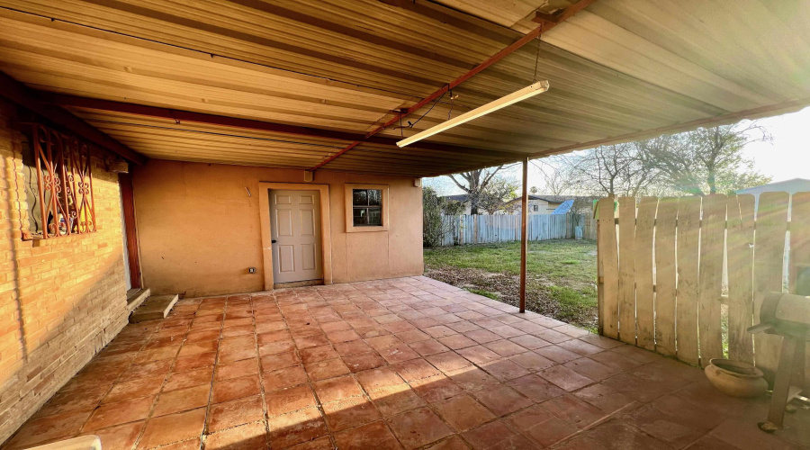 202 Lobo Lp, Laredo, Texas 78045, 3 Bedrooms Bedrooms, 5 Rooms Rooms,2 BathroomsBathrooms,Residential,For Rent,202 Lobo Lp,20261413