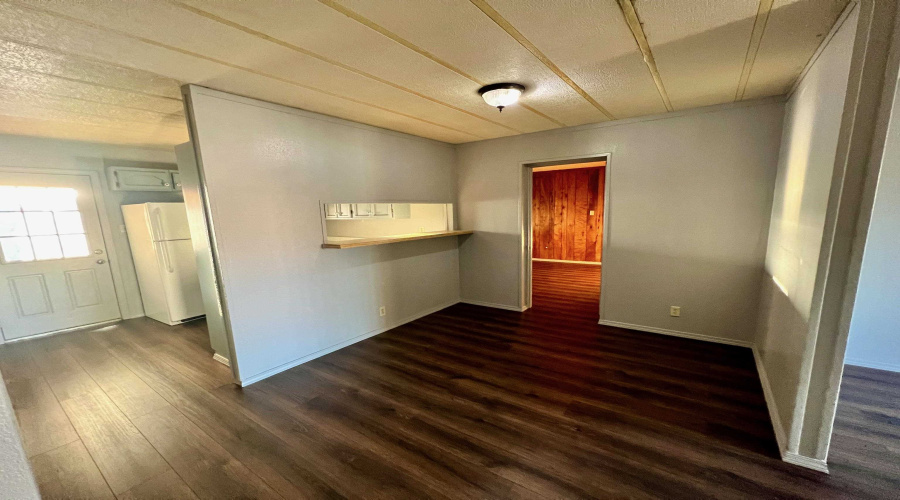 202 Lobo Lp, Laredo, Texas 78045, 3 Bedrooms Bedrooms, 5 Rooms Rooms,2 BathroomsBathrooms,Residential,For Rent,202 Lobo Lp,20261413