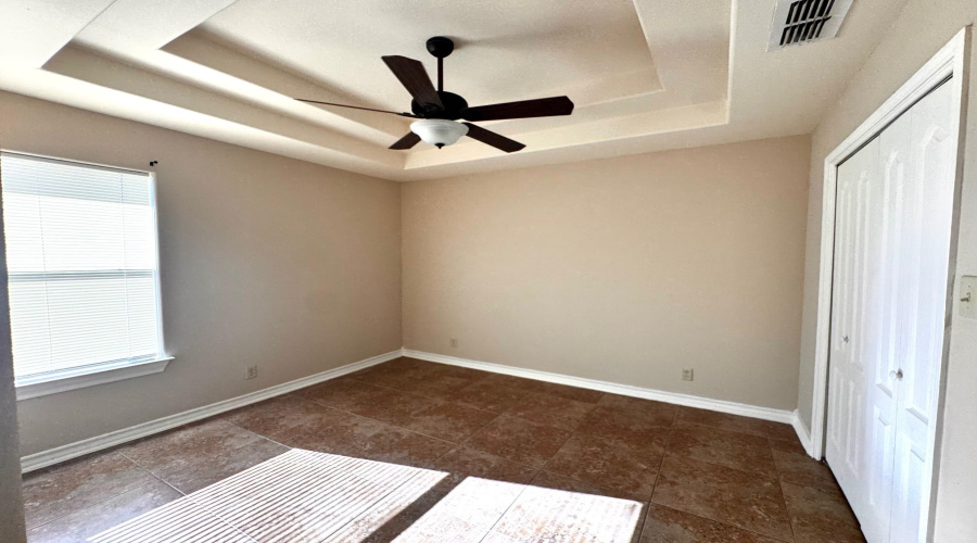 512 Otero Dr, Laredo, Texas 78045, 4 Bedrooms Bedrooms, 7 Rooms Rooms,2 BathroomsBathrooms,Residential,For Rent,512 Otero Dr,20261414