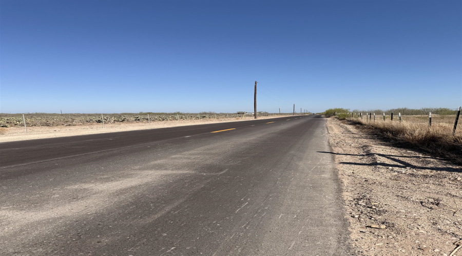 423 LAS LOMAS RD., Laredo, Texas 78041, ,Land,For Sale,423 LAS LOMAS RD.,20261417