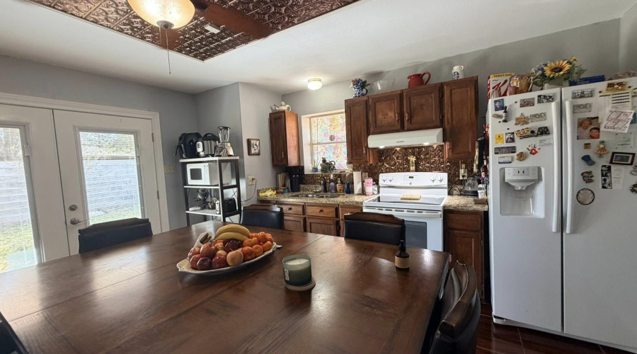 9104 Tundra Ave, Laredo, Texas 78045, 4 Bedrooms Bedrooms, 7 Rooms Rooms,2 BathroomsBathrooms,Residential,For Sale,9104 Tundra Ave,20261419