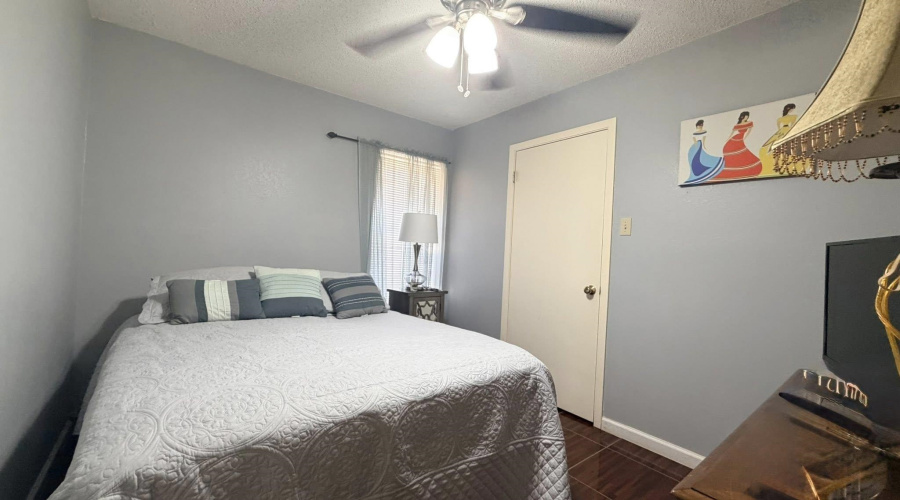 9104 Tundra Ave, Laredo, Texas 78045, 4 Bedrooms Bedrooms, 7 Rooms Rooms,2 BathroomsBathrooms,Residential,For Sale,9104 Tundra Ave,20261419