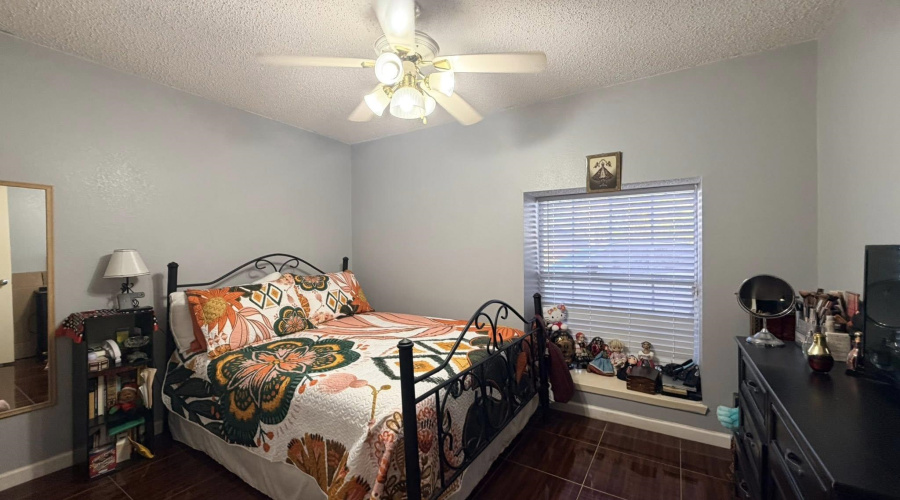 9104 Tundra Ave, Laredo, Texas 78045, 4 Bedrooms Bedrooms, 7 Rooms Rooms,2 BathroomsBathrooms,Residential,For Sale,9104 Tundra Ave,20261419