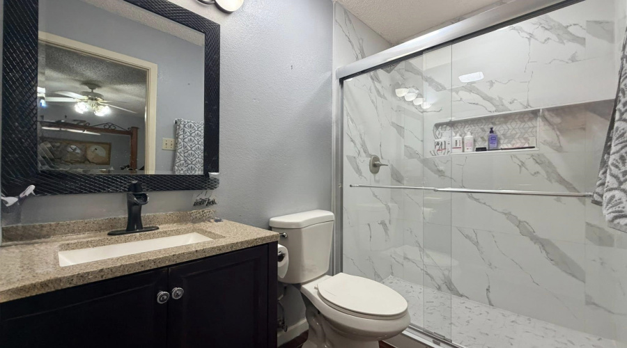 9104 Tundra Ave, Laredo, Texas 78045, 4 Bedrooms Bedrooms, 7 Rooms Rooms,2 BathroomsBathrooms,Residential,For Sale,9104 Tundra Ave,20261419