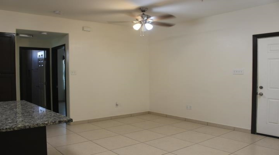 3118 Garfield St, Laredo, Texas 78043, 2 Bedrooms Bedrooms, 4 Rooms Rooms,1 BathroomBathrooms,Residential,For Rent,3118 Garfield St,20261420