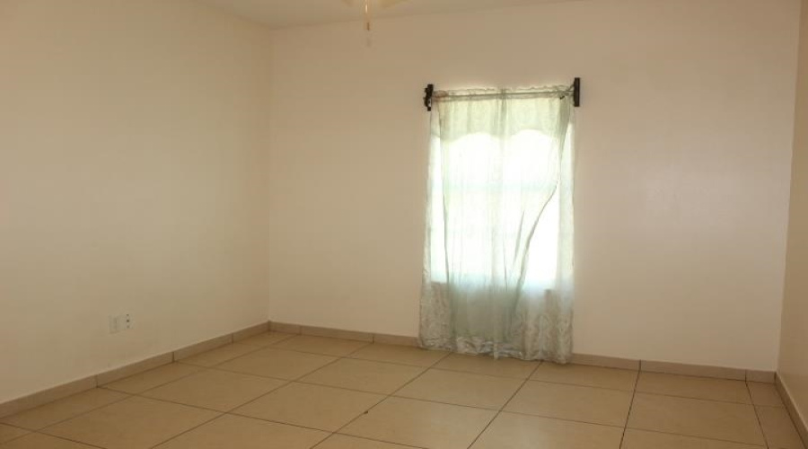 3118 Garfield St, Laredo, Texas 78043, 2 Bedrooms Bedrooms, 4 Rooms Rooms,1 BathroomBathrooms,Residential,For Rent,3118 Garfield St,20261420