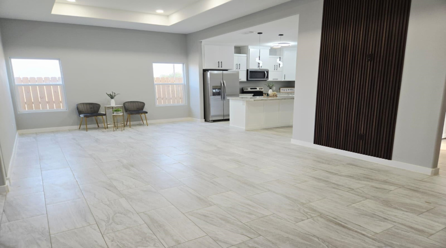 128 Lusitano Dr., Laredo, Texas 78046, 3 Bedrooms Bedrooms, 5 Rooms Rooms,2 BathroomsBathrooms,Residential,For Sale,128 Lusitano Dr.,20261422