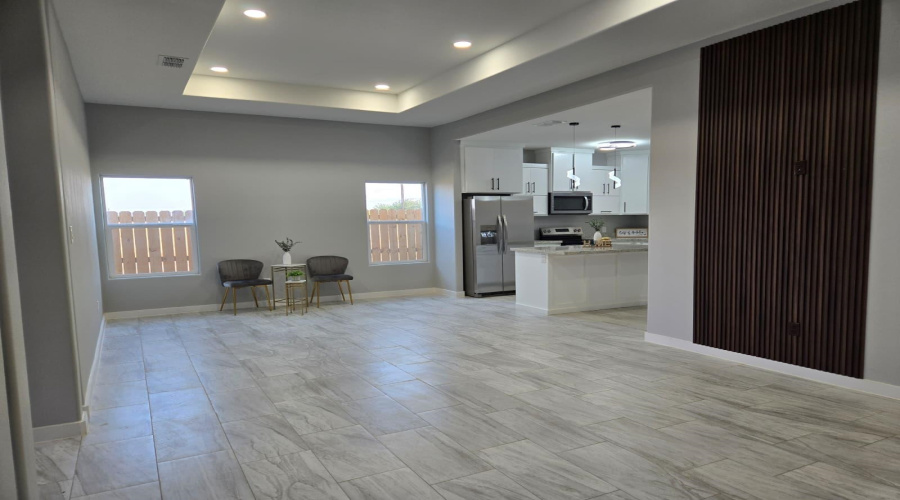 128 Lusitano Dr., Laredo, Texas 78046, 3 Bedrooms Bedrooms, 5 Rooms Rooms,2 BathroomsBathrooms,Residential,For Sale,128 Lusitano Dr.,20261422