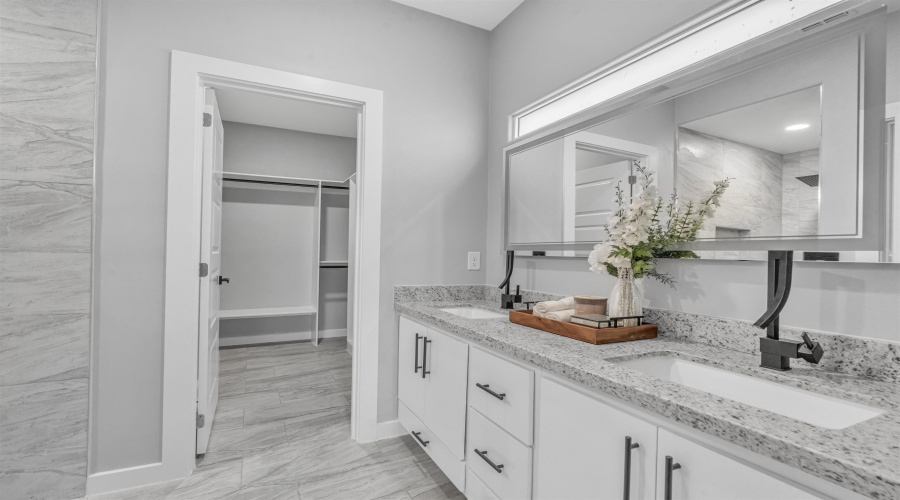 128 Lusitano Dr., Laredo, Texas 78046, 3 Bedrooms Bedrooms, 5 Rooms Rooms,2 BathroomsBathrooms,Residential,For Sale,128 Lusitano Dr.,20261422