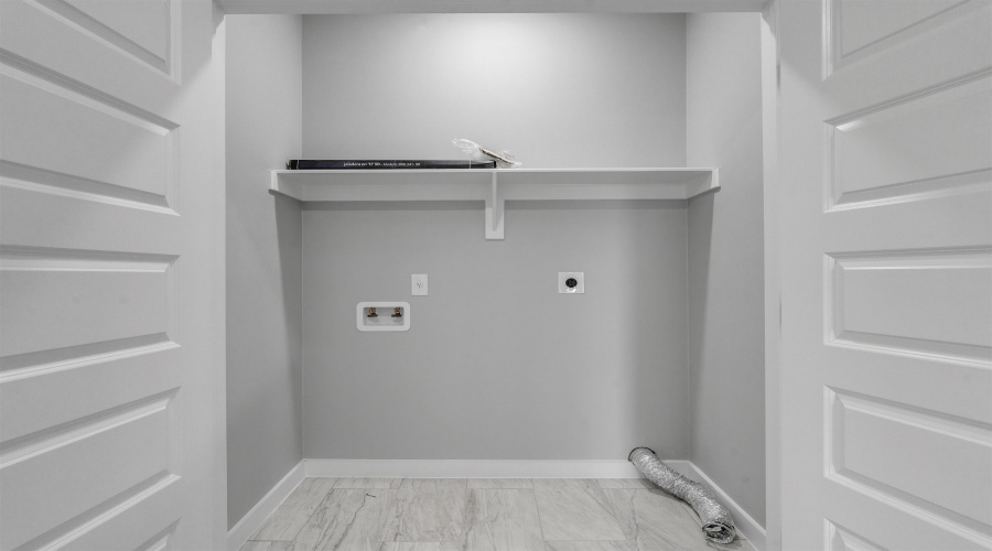 128 Lusitano Dr., Laredo, Texas 78046, 3 Bedrooms Bedrooms, 5 Rooms Rooms,2 BathroomsBathrooms,Residential,For Sale,128 Lusitano Dr.,20261422