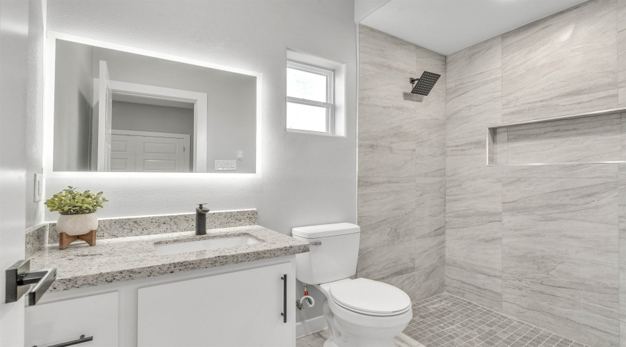 128 Lusitano Dr., Laredo, Texas 78046, 3 Bedrooms Bedrooms, 5 Rooms Rooms,2 BathroomsBathrooms,Residential,For Sale,128 Lusitano Dr.,20261422