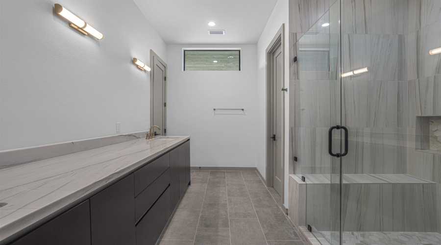 8120 Stillmeadow Ct, Laredo, Texas 78045, 4 Bedrooms Bedrooms, 7 Rooms Rooms,4 BathroomsBathrooms,Residential,For Sale,8120 Stillmeadow Ct,20261425