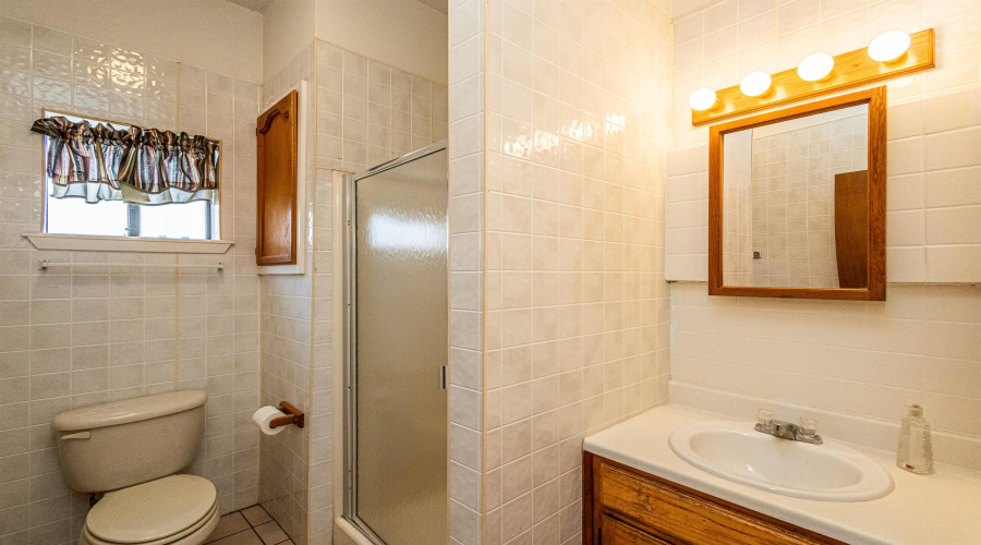 2006 Piedra China St, Laredo, Texas 78043, 4 Bedrooms Bedrooms, 7 Rooms Rooms,4 BathroomsBathrooms,Residential,For Rent,2006 Piedra China St,20261426