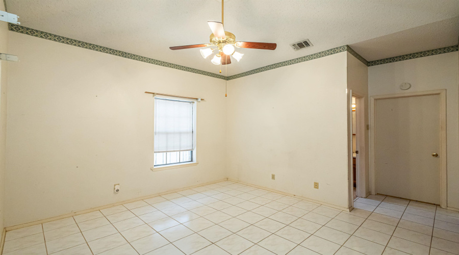 2006 Piedra China St, Laredo, Texas 78043, 4 Bedrooms Bedrooms, 7 Rooms Rooms,4 BathroomsBathrooms,Residential,For Rent,2006 Piedra China St,20261426