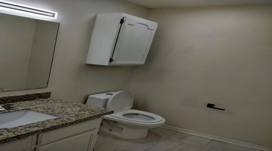 8801 McPherson Rd, Laredo, Texas 78045, 3 Bedrooms Bedrooms, 6 Rooms Rooms,3 BathroomsBathrooms,Residential,For Rent,8801 McPherson Rd,20261428